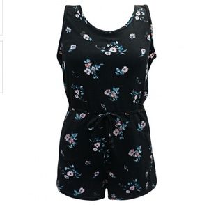 Dark Floral kids romper size 10/12